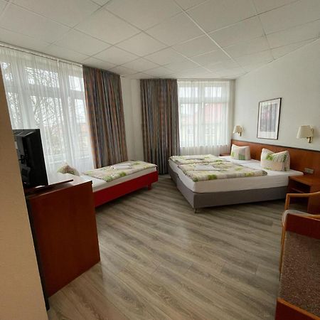 Hotel Birkenwerder Екстериор снимка