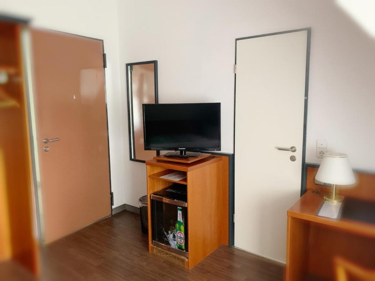 Hotel Birkenwerder Екстериор снимка