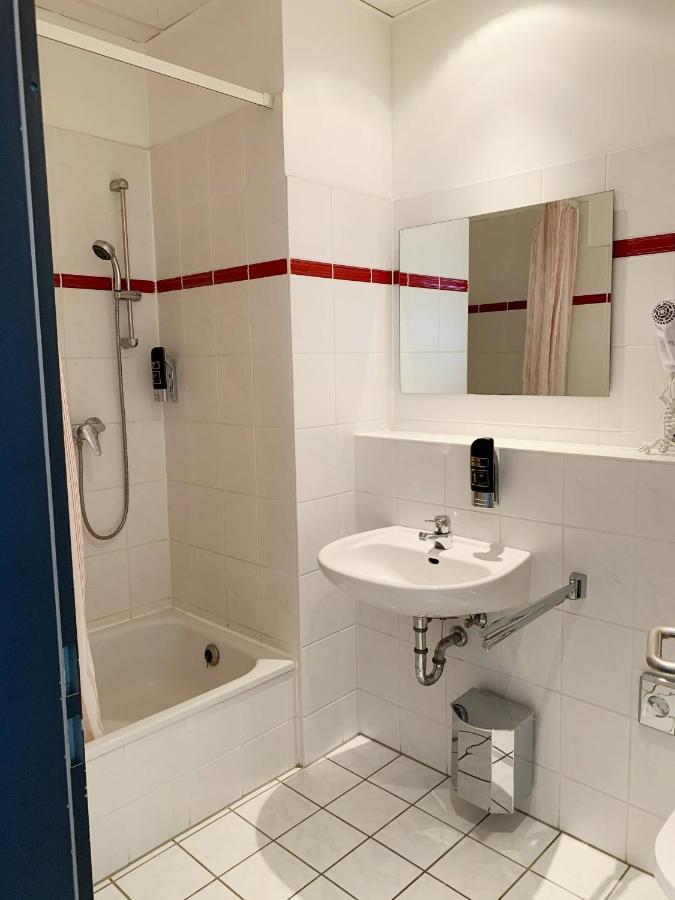 Hotel Birkenwerder Екстериор снимка