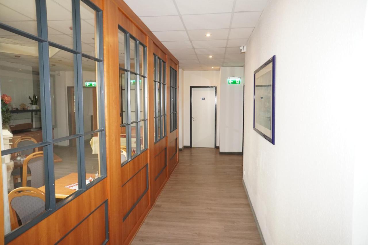 Hotel Birkenwerder Екстериор снимка