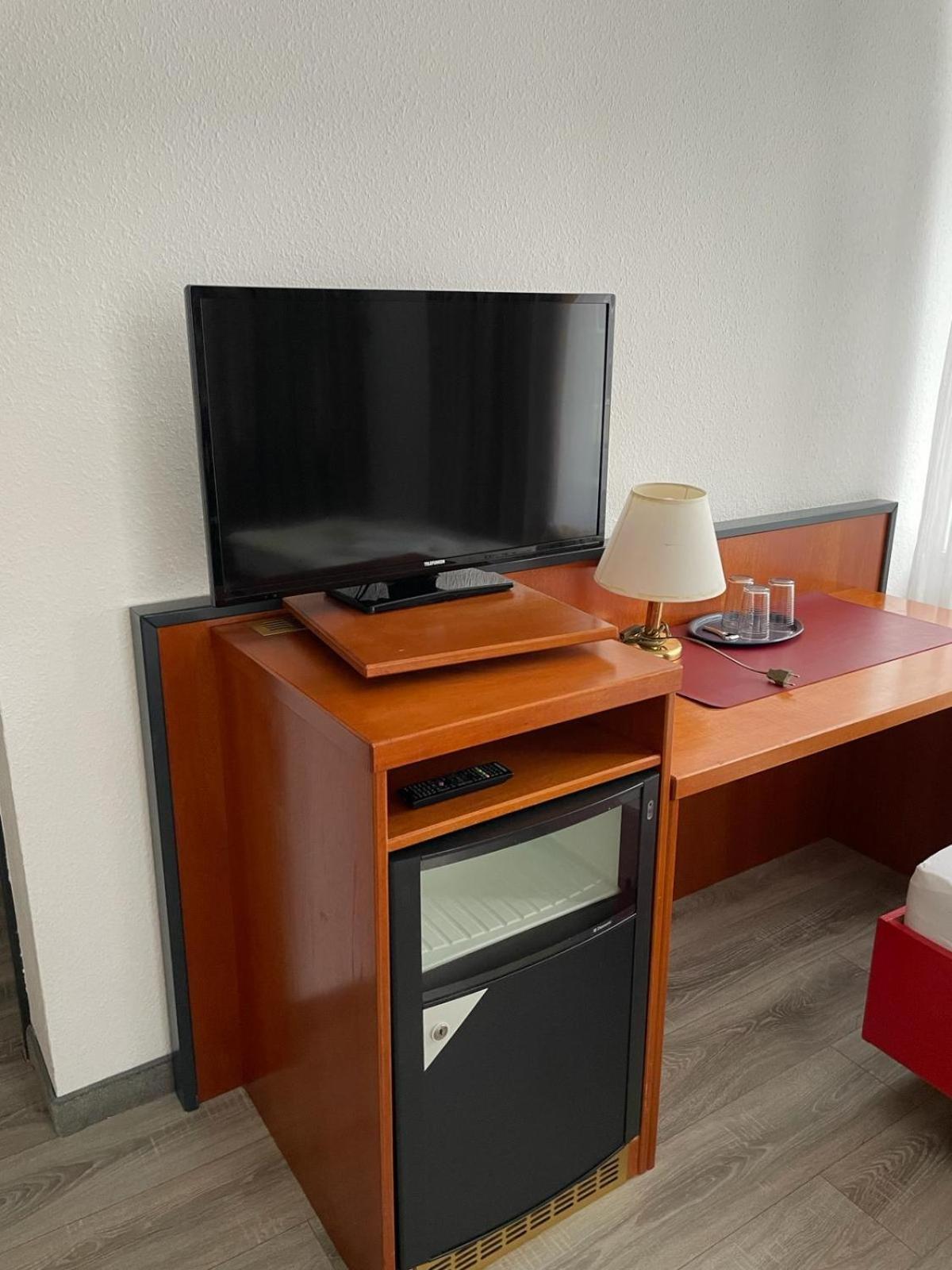 Hotel Birkenwerder Екстериор снимка